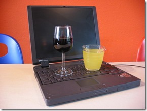 glass-laptop-orange-juice_062308